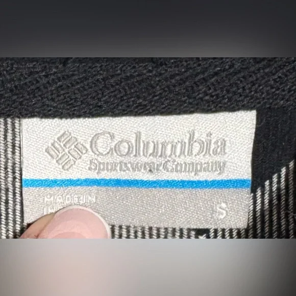 Columbia Black and White Plaid Men's Shirt - Picture 2 of 3